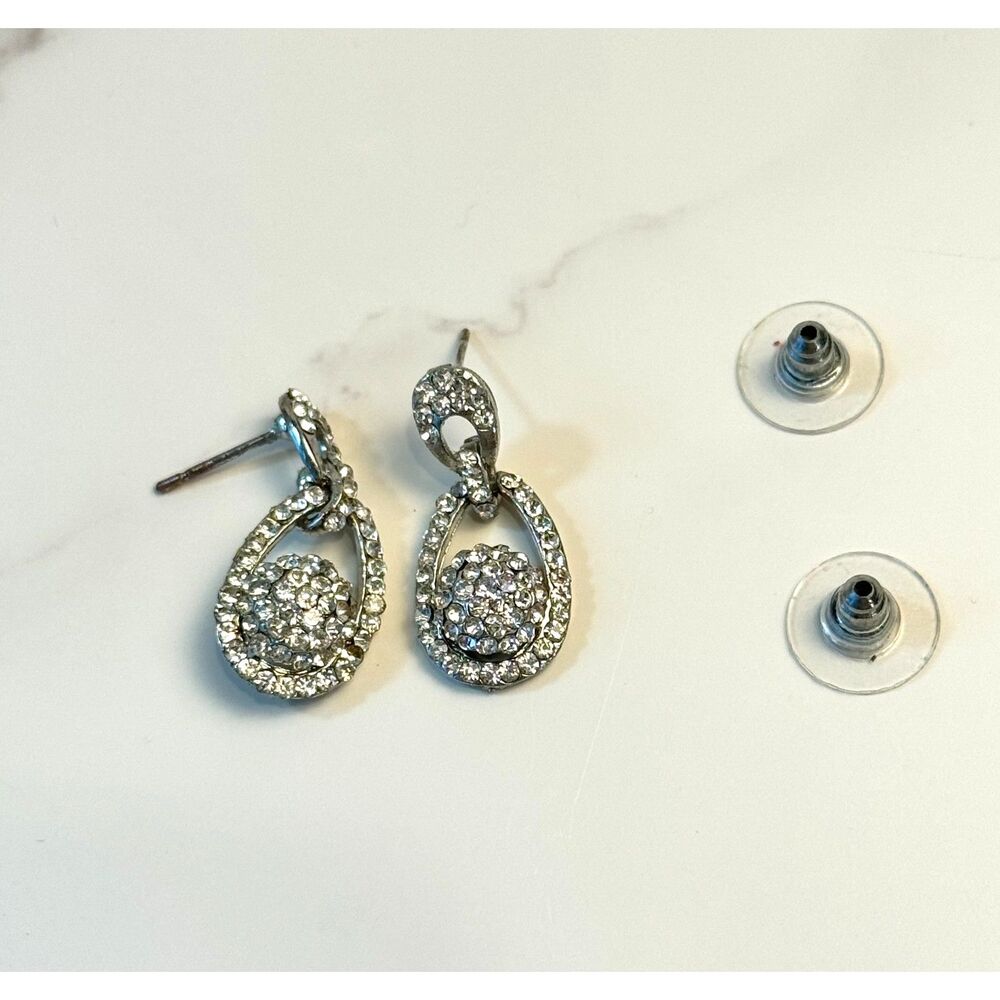 Vintage Rhinestone Dangle Earrings - Picture 5 of 7